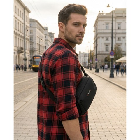 Saszetka męska na biodra czarna listonoszka nerka na ramię mała crossbody - Peterson