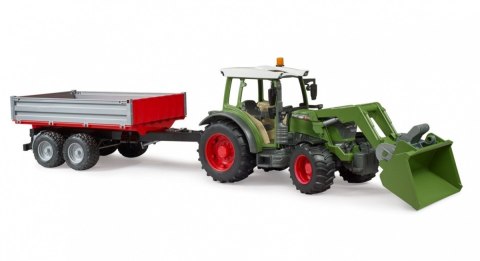 Ciągnik fendt vario 211 z ładowaczem czołowym i wywrotką
