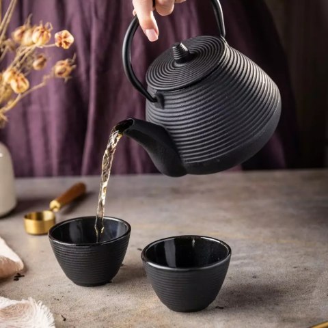 Żeliwny dzbanek do herbaty z filtrem i filiżankami, 1l, kinghoff
