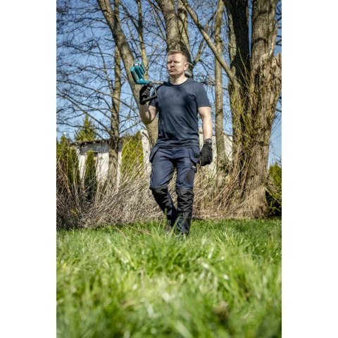 Spodnie slimfit z multikieszeniami l/52, gramatura 270g/m2