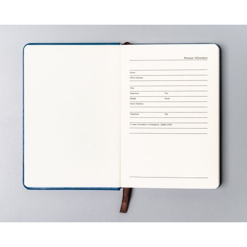 Niebieski notes w formacie A6 zadrukowany w linie - Peterson