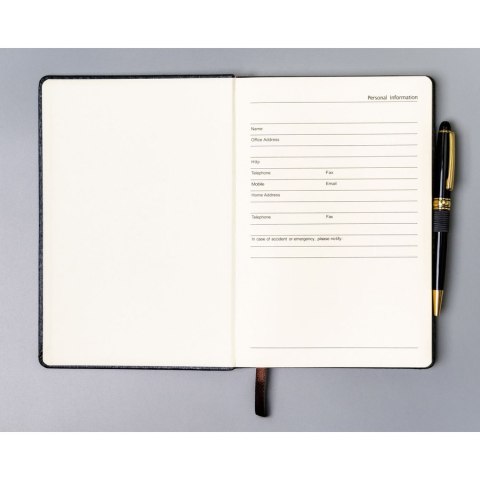Notes w formacie A5 w szarym kolorze zadrukowany w linie - Peterson