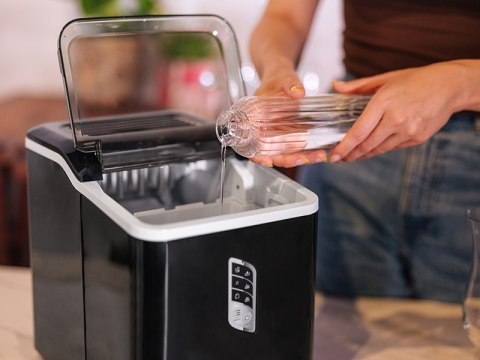 Kostkarka Do Lodu Lafe IceTwist Pro 1,5 l.