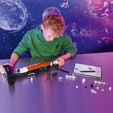 Klocki technic 42221 rakieta sls nasa artemis