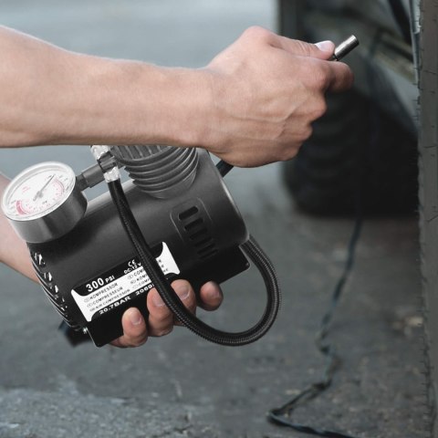 Kompresor samochodowy sprężarka pompka 300 psi 12v -e080 mały czarny
