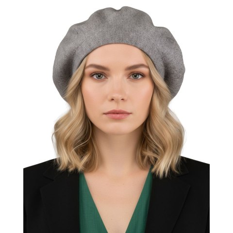 Ciepły, szary beret damski wykonany z akrylu - Rovicky