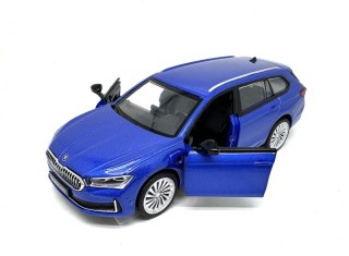 Auto msz 1/35 skoda superb combi światło dźwięk