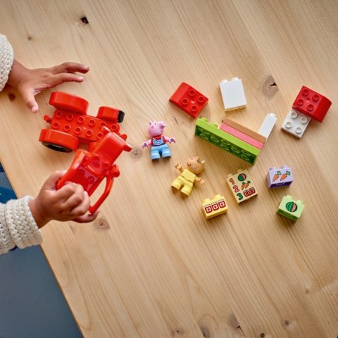 Klocki duplo peppa pig 10468 ciągnik i rynek