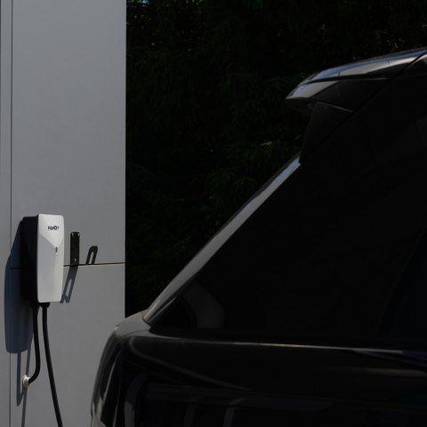 Ładowarka samochodowa ścienna type 2; 11kw; 380v; 16a; ip55; dł przewodu 4,5mb